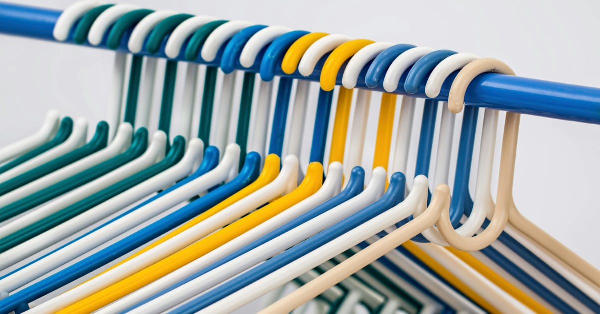 Are plastic hangers recyclable? 4 Things You Need To Know